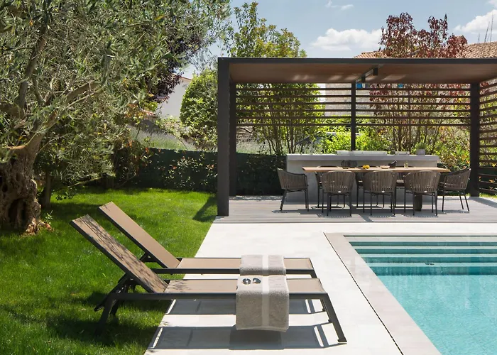 Villa Melon By Interhome Poreč