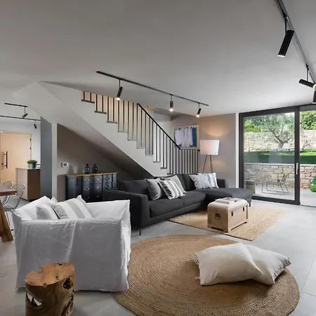 Melon By Interhome Poreč