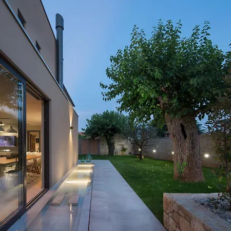 Melon By Interhome Vila